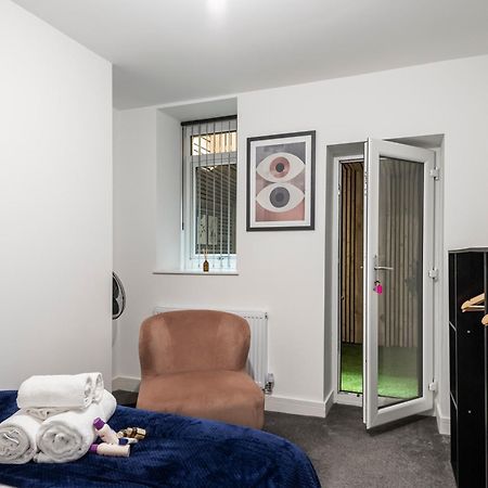 Cozy Vibes Refined 2Br Flat Διαμέρισμα Bury  Εξωτερικό φωτογραφία