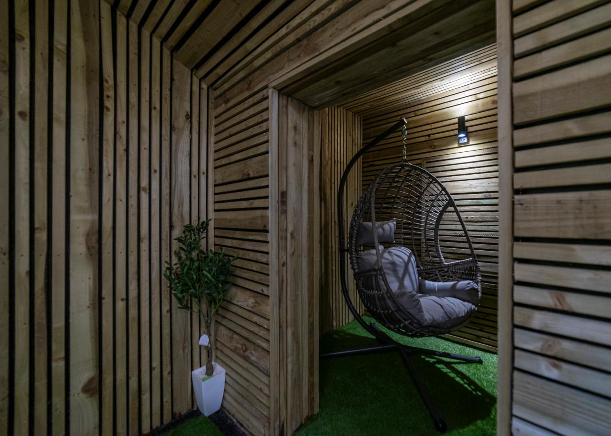 Cozy Vibes Refined 2Br Flat Διαμέρισμα Bury  Εξωτερικό φωτογραφία